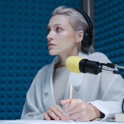 promotion de votre podcast de marque par agence Brandy Sound